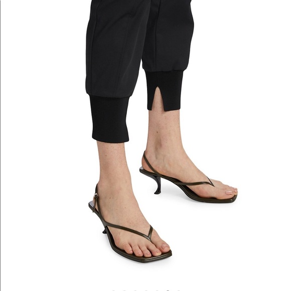 Joggers - Picture 10 of 11